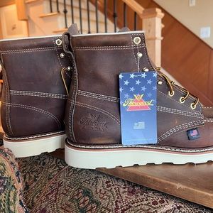 THOROGOOD boots • brand new never worn • 10.5 D
